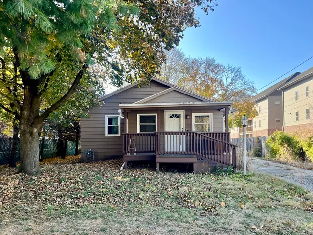 $209,900 | 915 Morgan Street, Normal, IL 61761