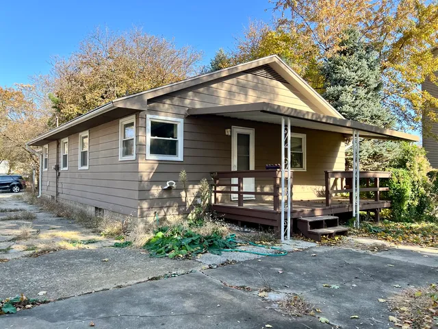 $209,900 | 915 Morgan Street, Normal, IL 61761