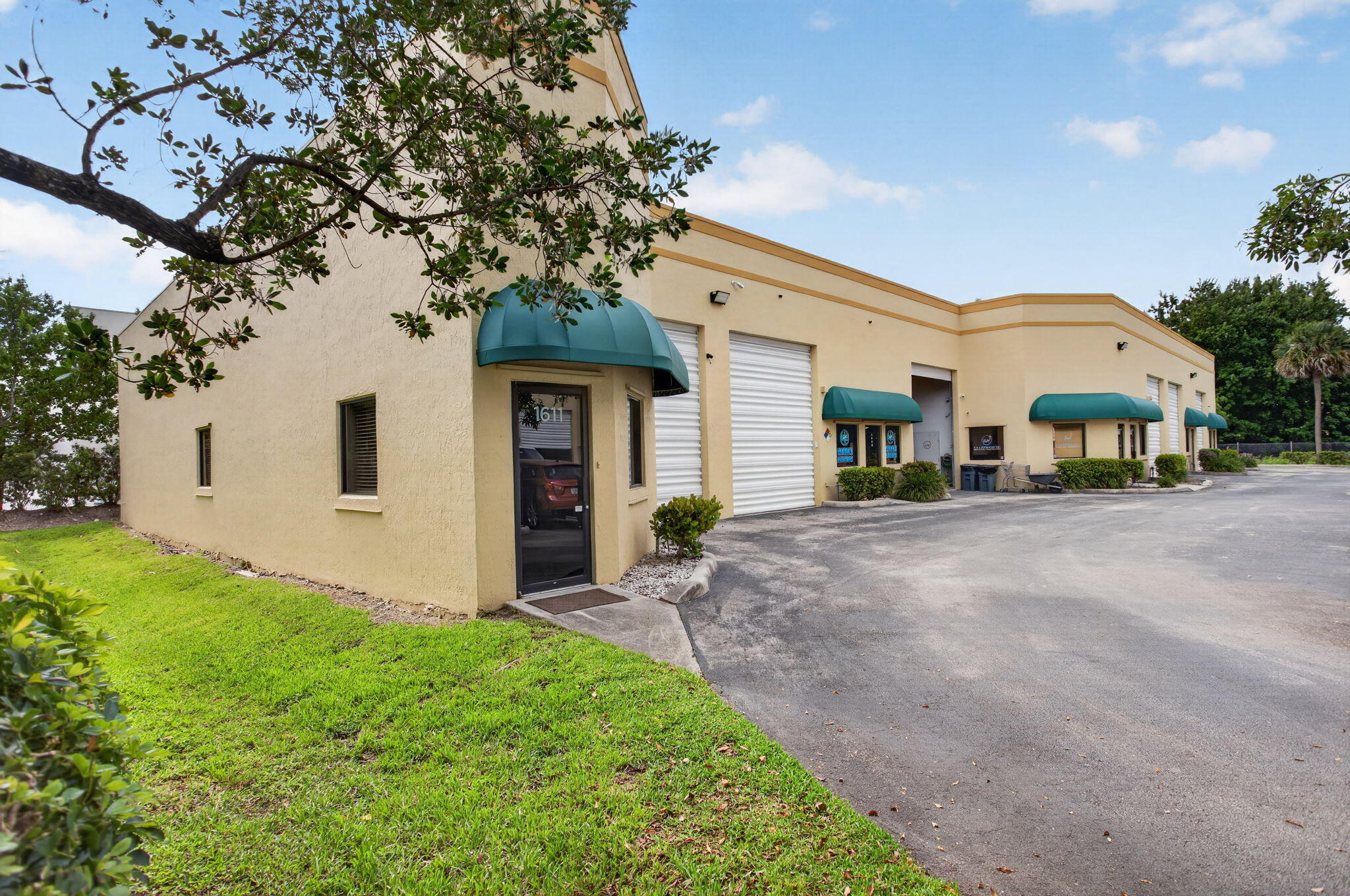 1611 West McNab Road, Unit 6 Pompano Beach, FL 33069 - Photo 24 of 24 3-web-or-mls-1611-9948