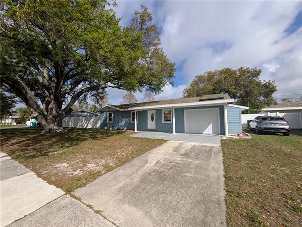 $2,500 | 7173 Darien Way, Clearwater, FL 33764