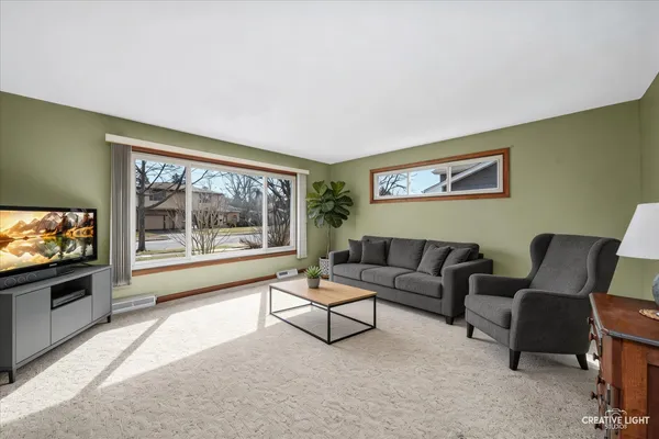 $294,900 | 1707 Judy Lane, DeKalb, IL 60115