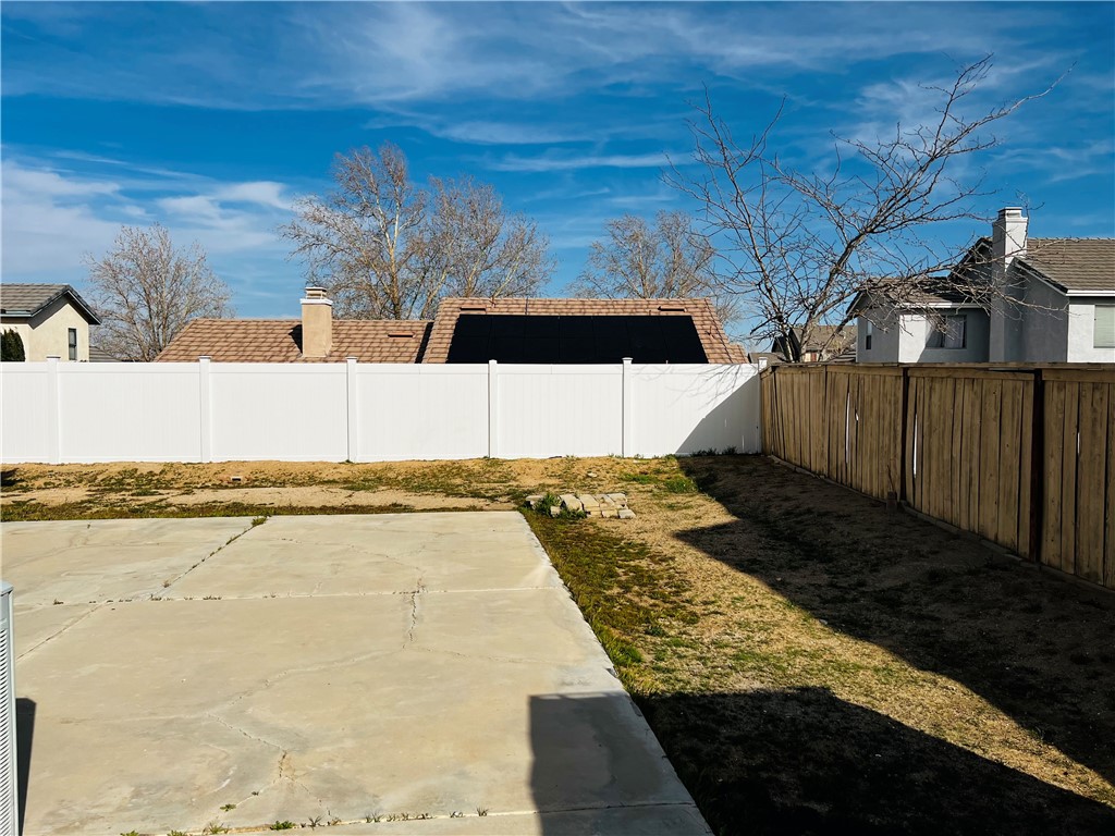 12771 Ponderosa Ranch Road Victorville, CA 92392 - Photo 21 of 23 a view of a swimming pool