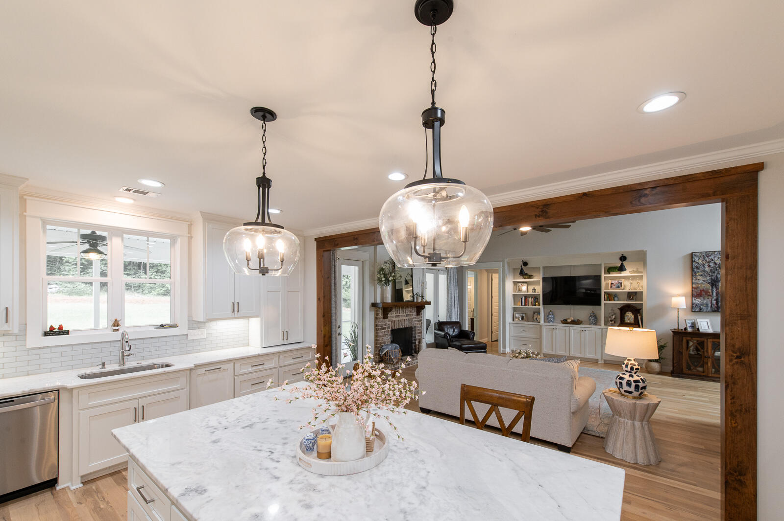 846 Briggs Road North Augusta, SC 29860 - Photo 10 of 52 Chic Light Fixtures!