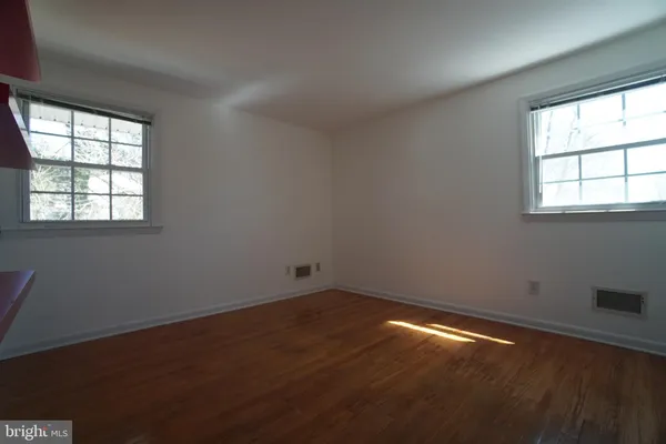 $3,200 | 8602 Chapel View Road, Ellicott City, MD 21043