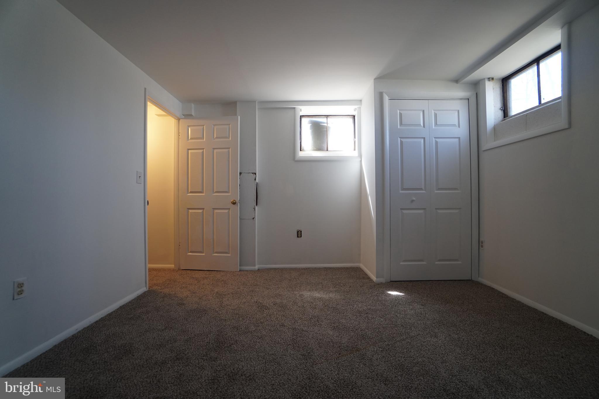 8602 Chapel View Road Ellicott City, MD 21043 - Photo 19 of 34