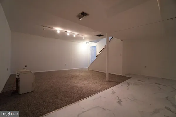 $3,200 | 8602 Chapel View Road, Ellicott City, MD 21043