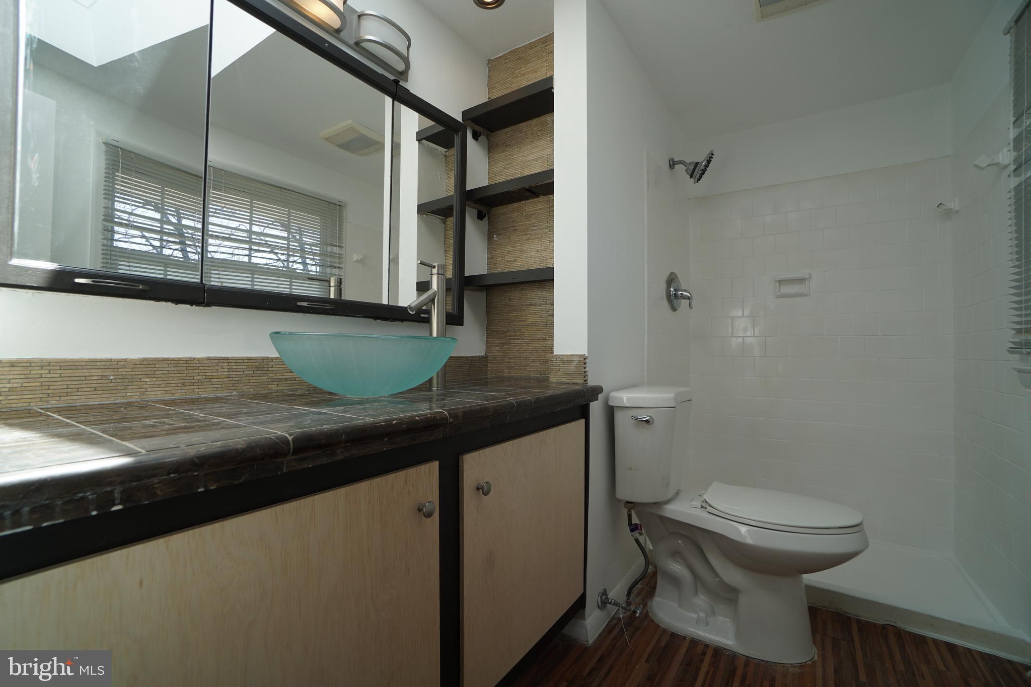 8602 Chapel View Road Ellicott City, MD 21043 - Photo 10 of 34