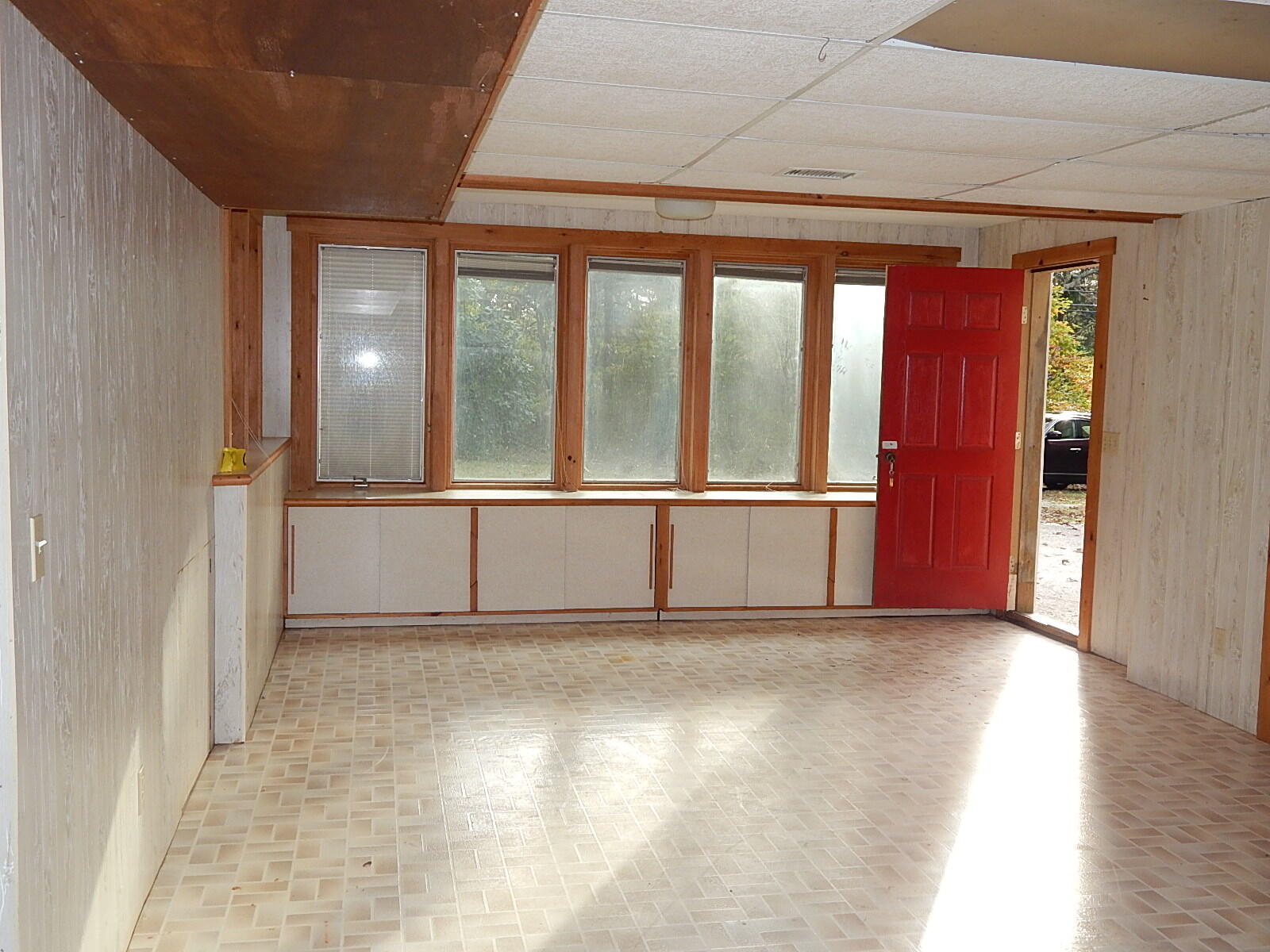 144 Scraggy Neck Road Cataumet, MA 02534 - Photo 17 of 25 Playroom