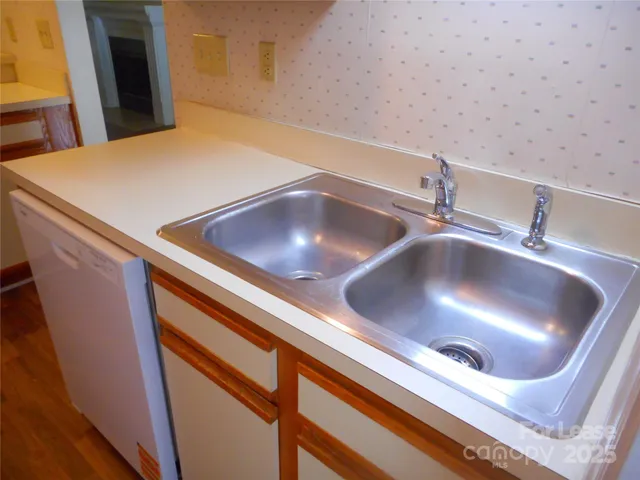 $1,650 | 6622 Bevington Ridge Road, Unit B, Charlotte, NC 28277