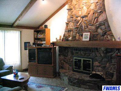 5717 Inland Trail Fort Wayne, IN 46825 - Photo 2 of 3