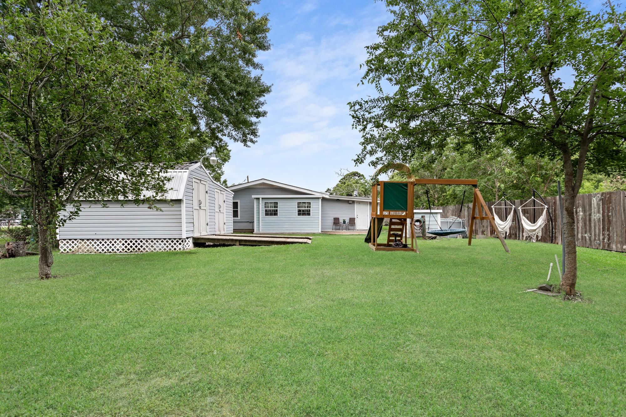 3002 Ruby Drive Groves, TX 77619 - Photo 30 of 30