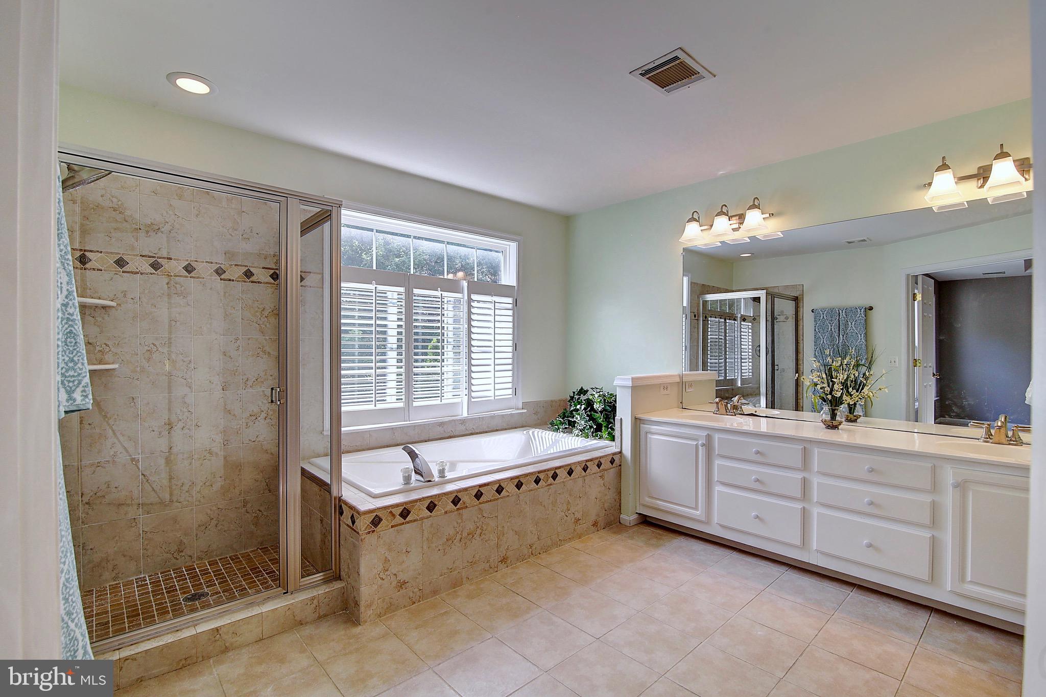 2451 Arctic Fox Way Reston, VA 20191 - Photo 24 of 40 Master Bath