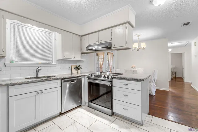 $190,000 | 2706 South Magnolia Drive, Baker, LA 70714