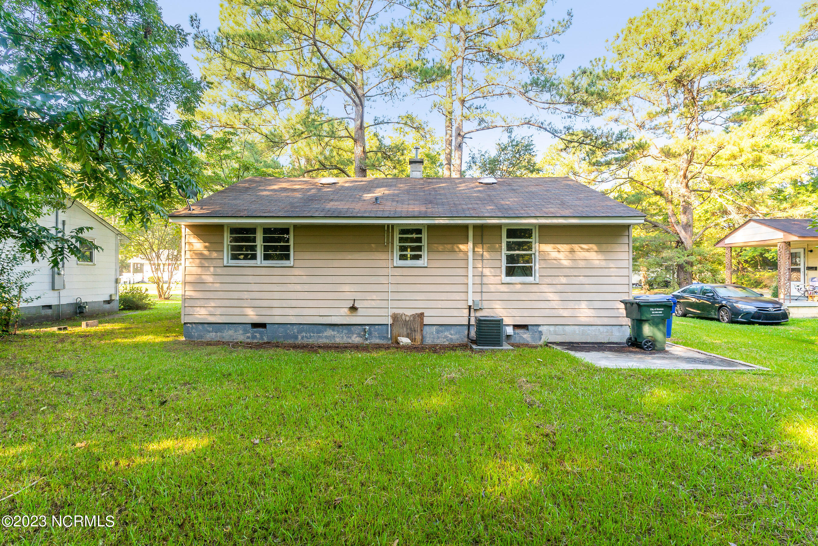 2326 Briarfield Road Kinston, NC 28501 - Photo 21 of 23 20230911 MLS L_Skinner 2326 Briarfield R