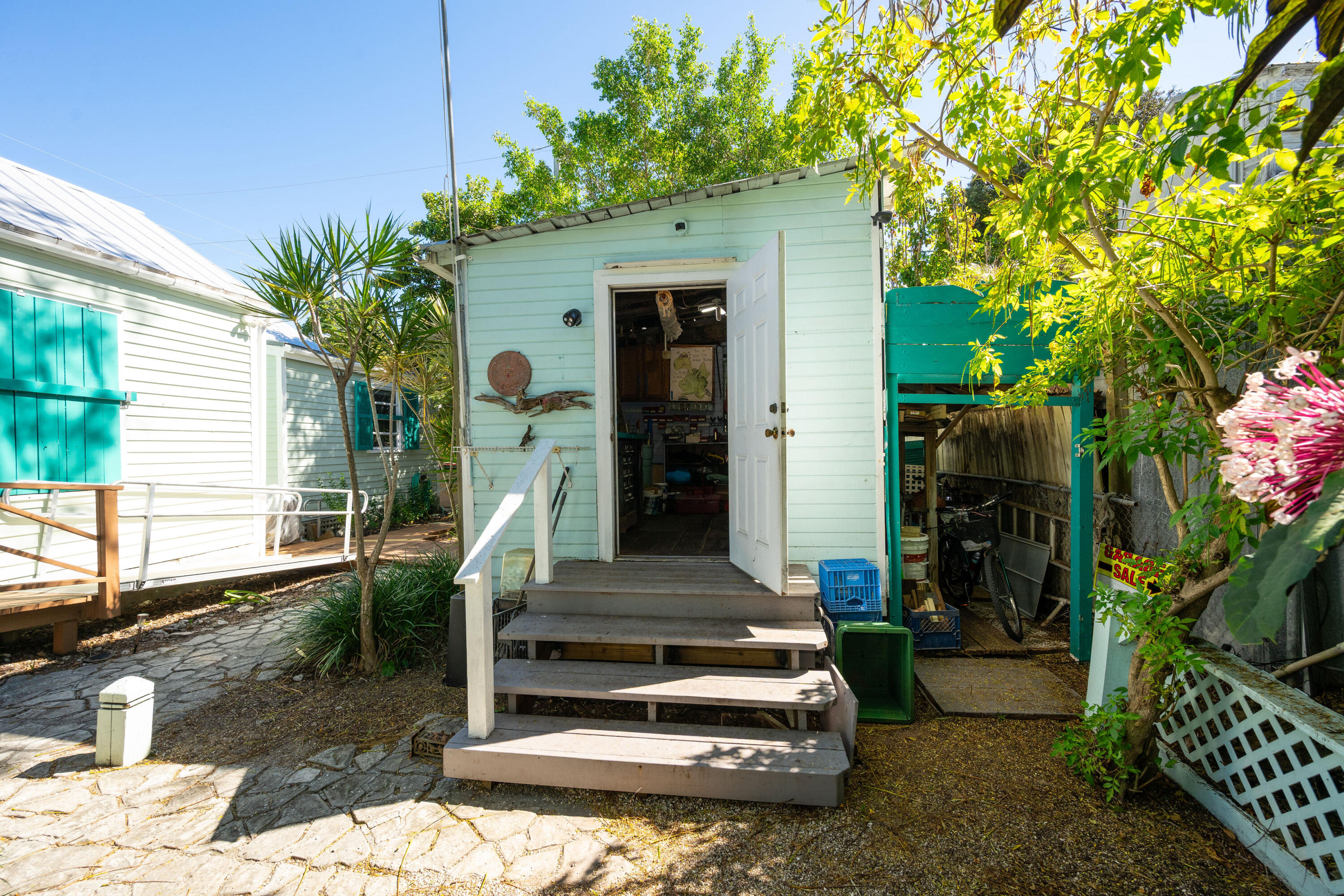 530 White Street Key West, FL 33040 - Photo 22 of 69 a front view of a house with entryway