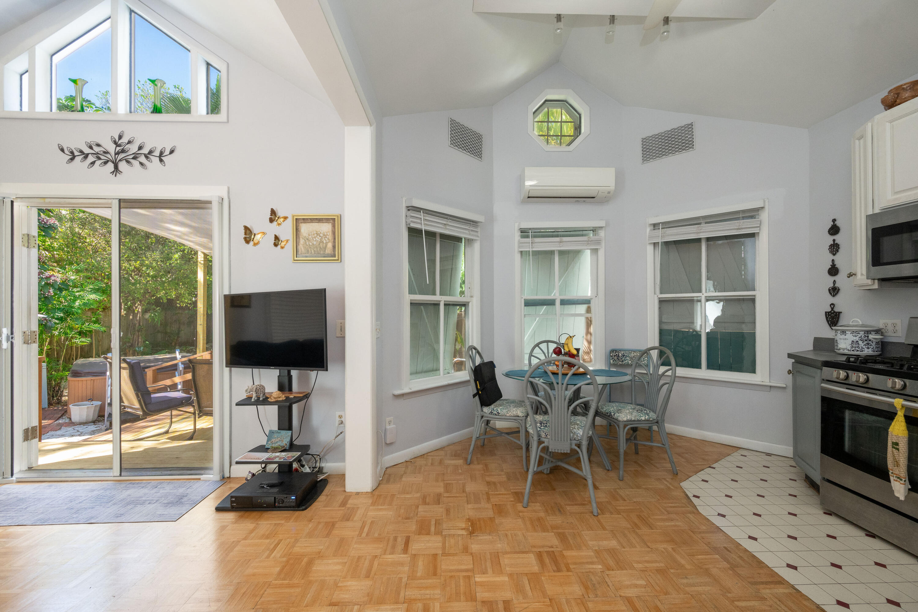 530 White Street Key West, FL 33040 - Photo 9 of 69 NDP_6453-Edit