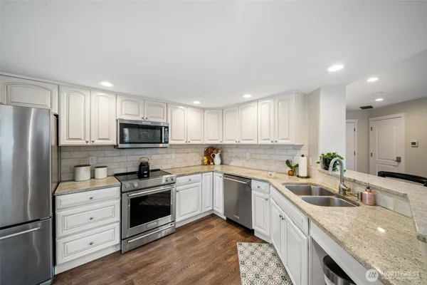$525,000 | 4684 Barrington Lane Southeast, Olympia, WA 98513