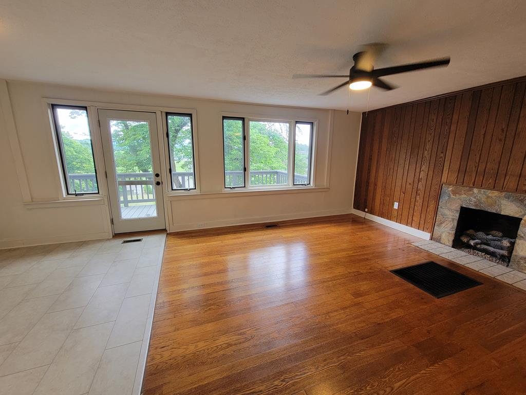 176 Riverside Drive Hayesville, NC 28904 - Photo 4 of 25
