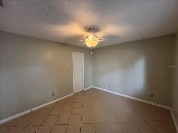 $1,842 | 1239 East Ridgewood Street, Orlando, FL 32803