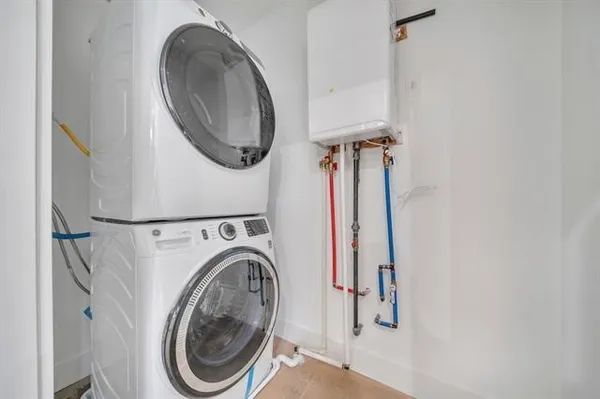 $3,200 | 3309 Liberty Avenue, Unit 207, North Bergen, NJ 07047