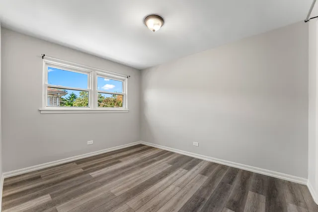 a view of empty room with window