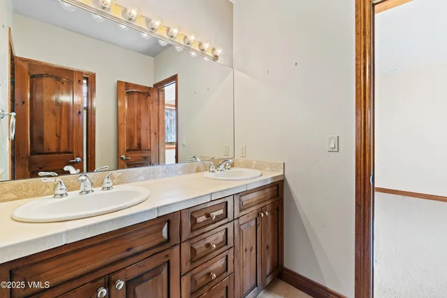 $1,479,000 | 270 Black Bear Drive, Gypsum, CO 81637