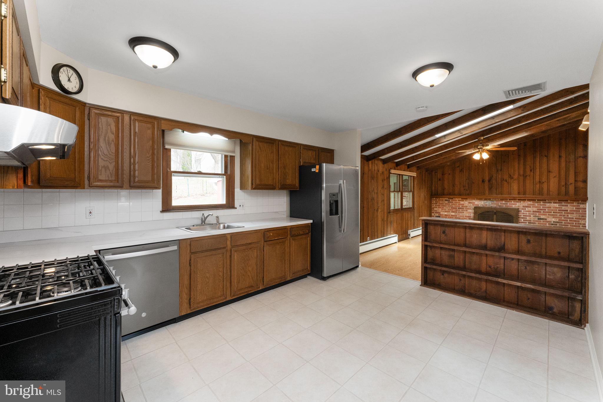 885 West King Road Malvern, PA 19355 - Photo 10 of 30 Gallery Image 10