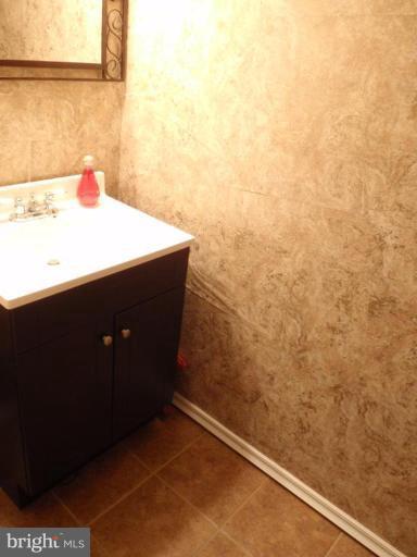 9405 Lencrest Road Randallstown, MD 21133 - Photo 14 of 14 Bath #2