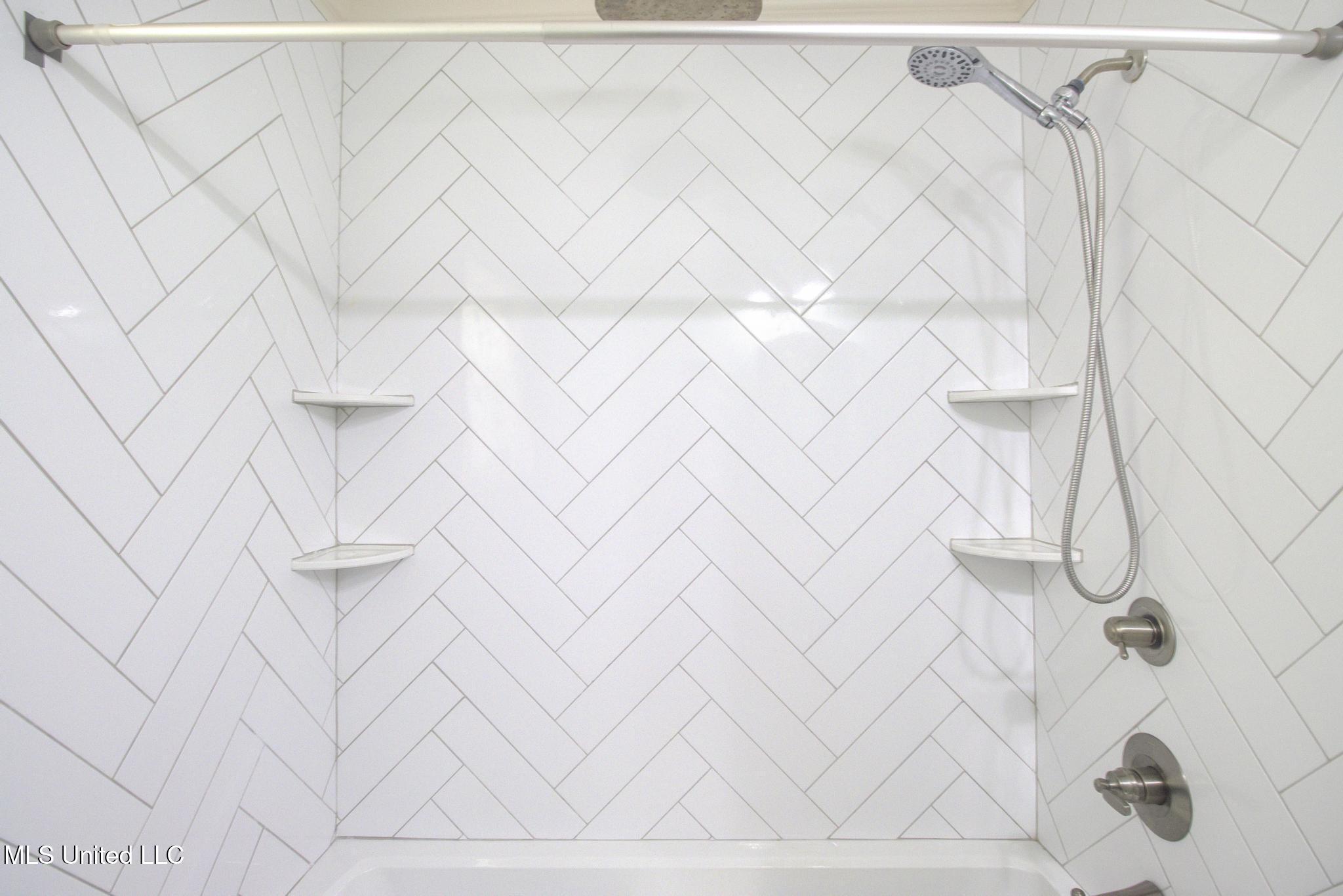 13074 John Road Gulfport, MS 39503 - Photo 13 of 31 IMG_2754