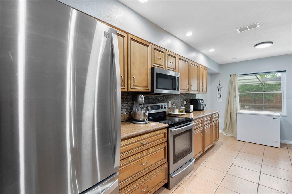 10951 Peppertree Lane Port Richey, FL 34668 - Photo 22 of 40
