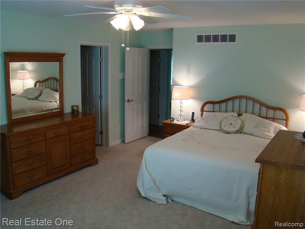 4800 Fenton Road Hartland, MI 48353 - Photo 8 of 15