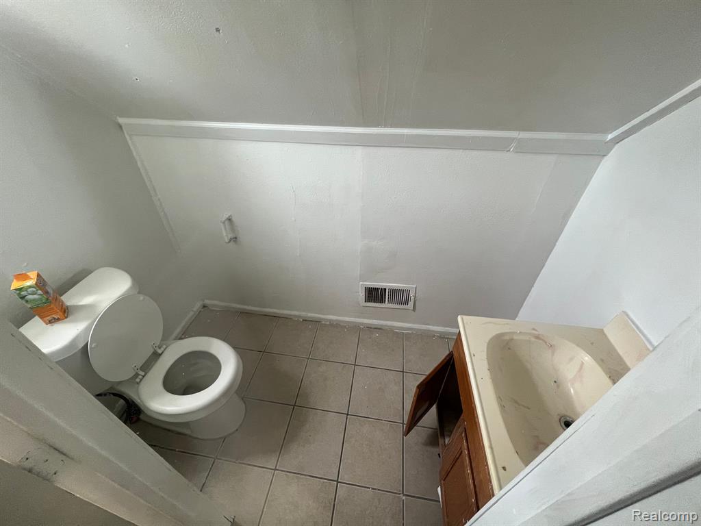 3756 Ash Street Inkster, MI 48141 - Photo 16 of 18