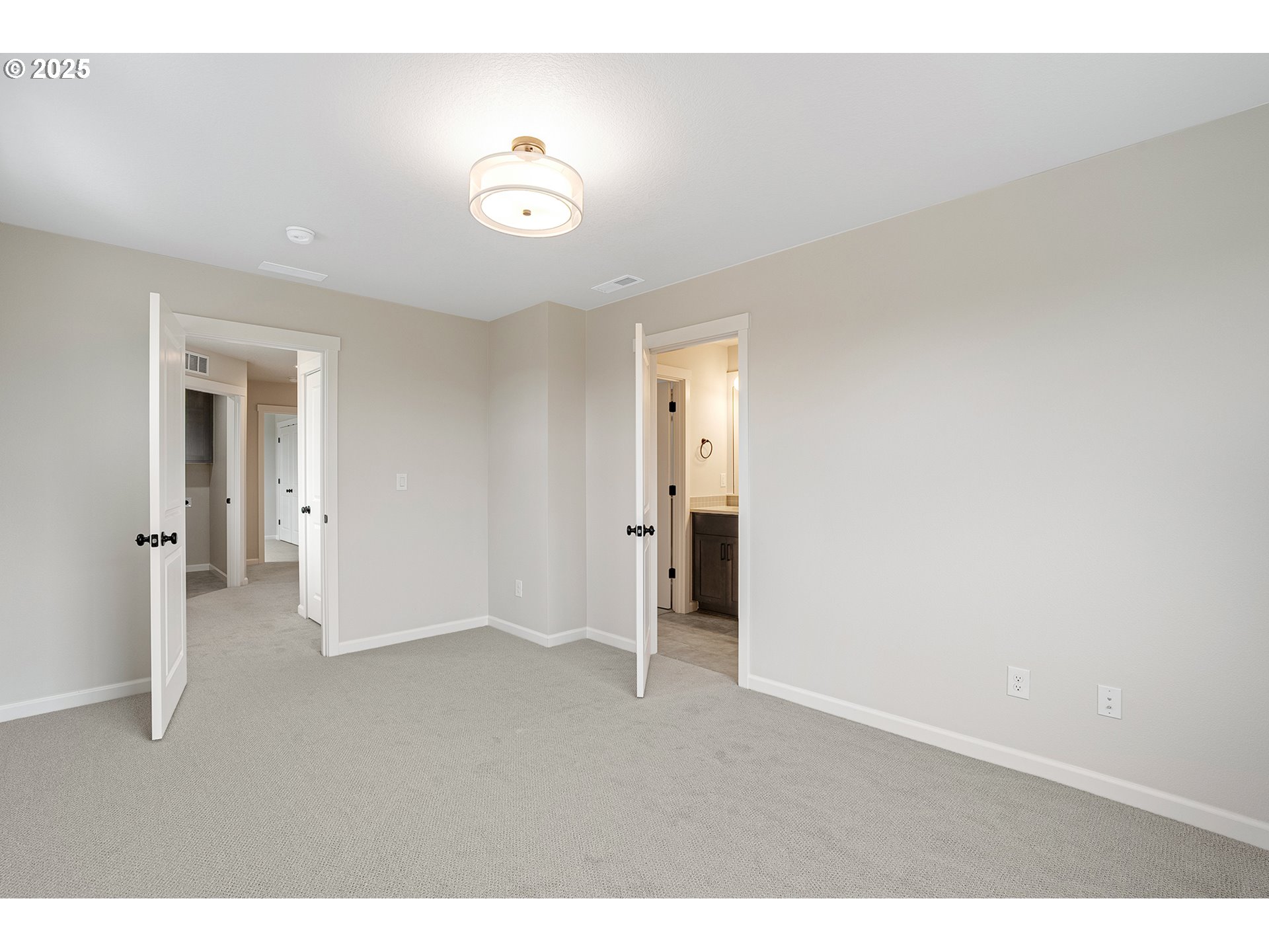 4636 Southeast 2nd Street Gresham, OR 97080 - Photo 26 of 36