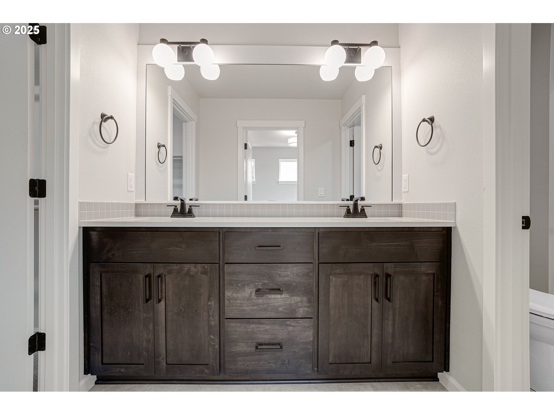 4636 Southeast 2nd Street Gresham, OR 97080 - Photo 27 of 36