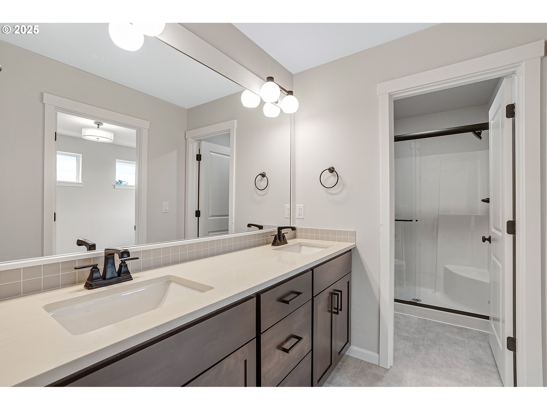 4636 Southeast 2nd Street Gresham, OR 97080 - Photo 28 of 36