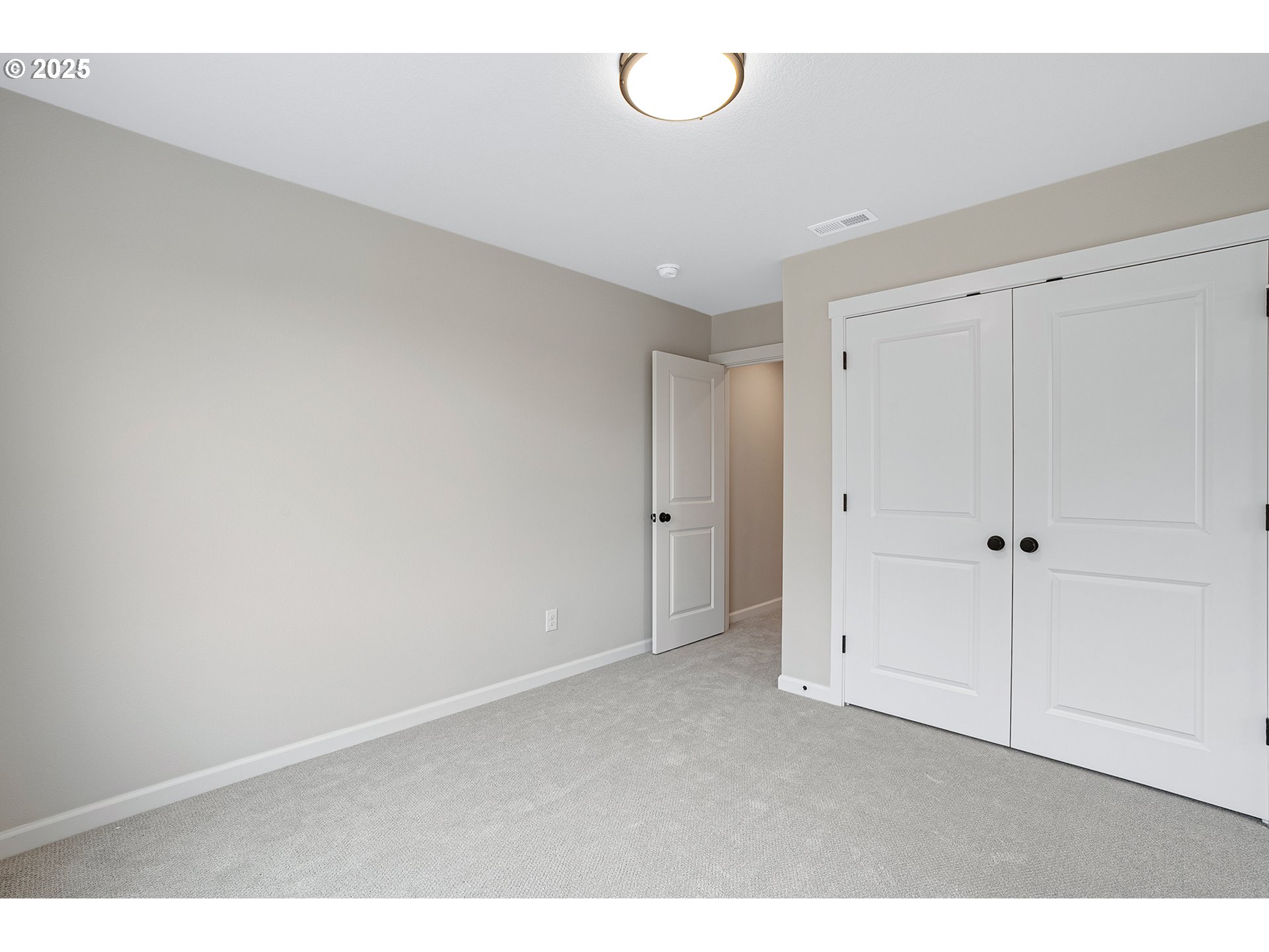 4636 Southeast 2nd Street Gresham, OR 97080 - Photo 34 of 36