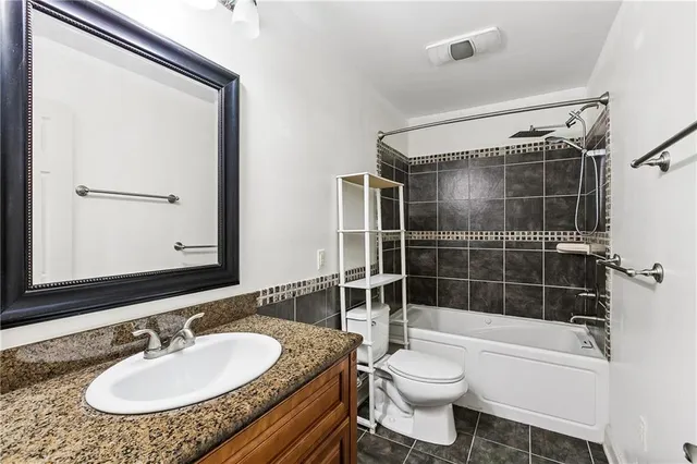 $315,000 | 614 West Josephine Street, Chalmette, LA 70043