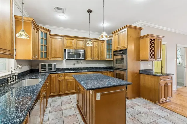 $315,000 | 614 West Josephine Street, Chalmette, LA 70043