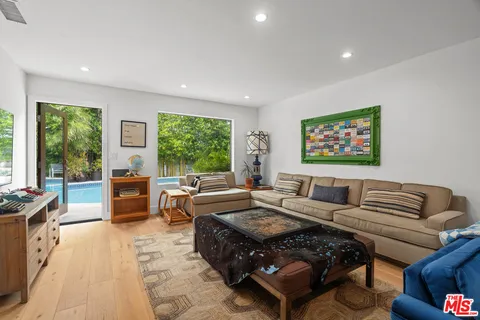 $2,199,000 | 5051 Noble Avenue, Sherman Oaks, CA 91403