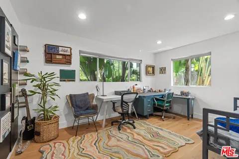 $2,199,000 | 5051 Noble Avenue, Sherman Oaks, CA 91403