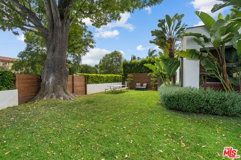 $2,199,000 | 5051 Noble Avenue, Sherman Oaks, CA 91403