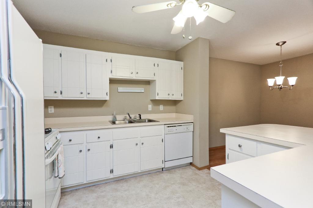 4008 Foss Road, Unit 202 Minneapolis, MN 55421 - Photo 12 of 19