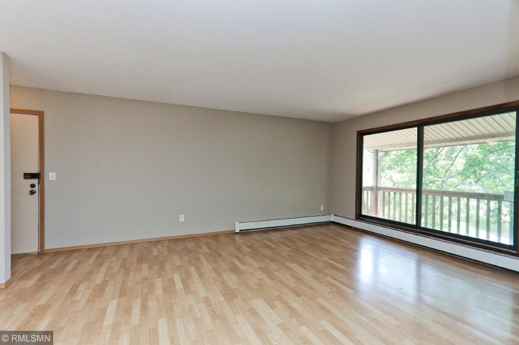 4008 Foss Road, Unit 202 Minneapolis, MN 55421 - Photo 4 of 19