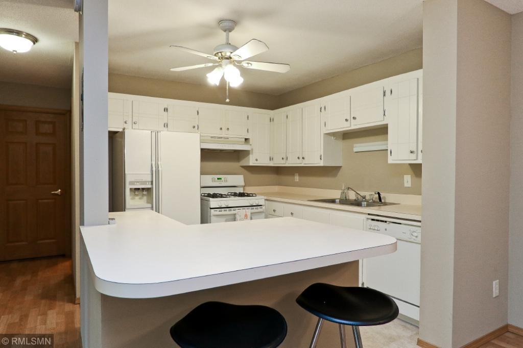 4008 Foss Road, Unit 202 Minneapolis, MN 55421 - Photo 8 of 19