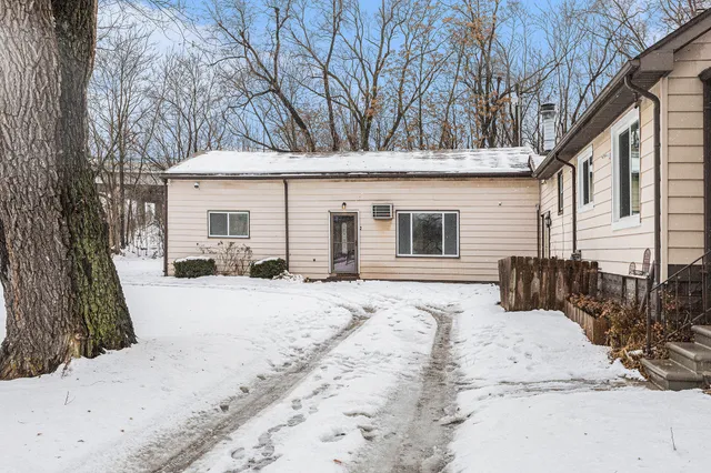 $285,000 | 660 Greenlawn Street, Ypsilanti, MI 48198