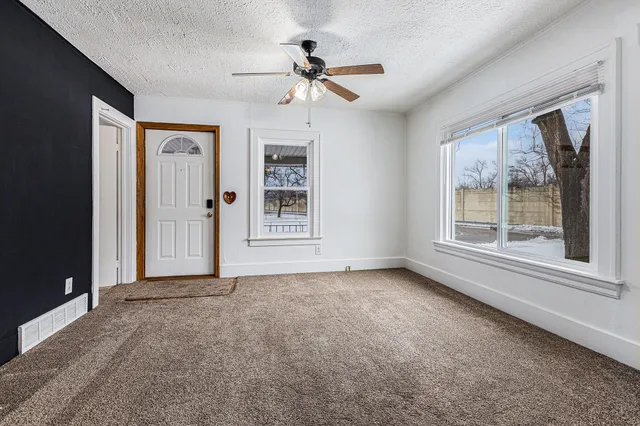 $285,000 | 660 Greenlawn Street, Ypsilanti, MI 48198