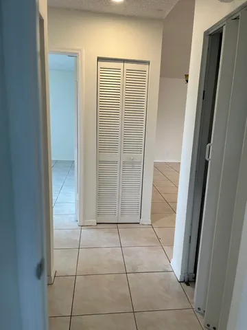 $2,500 | 4423 Woodstock Drive, Unit B, West Palm Beach, FL 33409