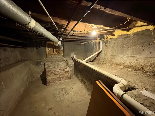 $250,000 | 10 Windsor Street, Attica, NY 14011