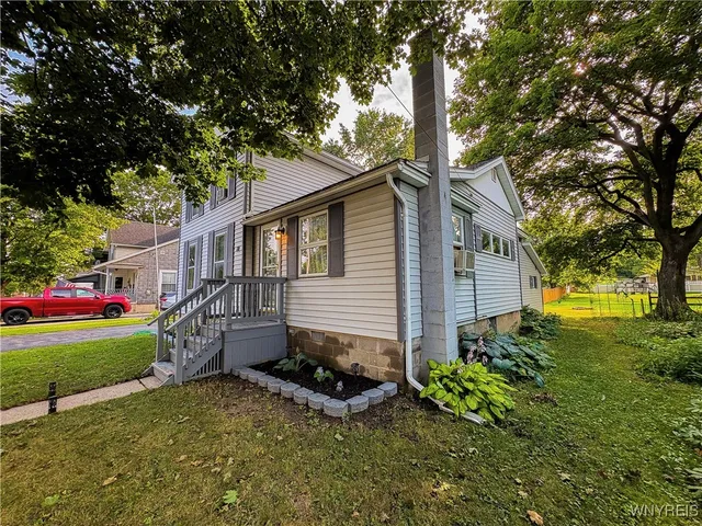 $250,000 | 10 Windsor Street, Attica, NY 14011