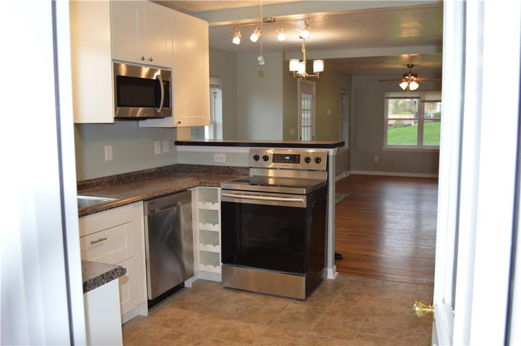 306 Sandy Hill Road Manor, PA 15642 - Photo 2 of 24 Gallery Image 2